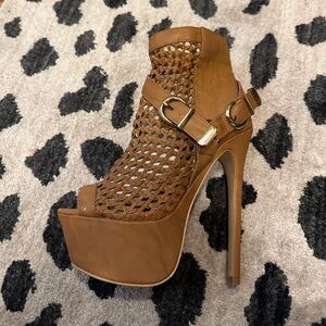 BEBE PLATFORM BOOTIE